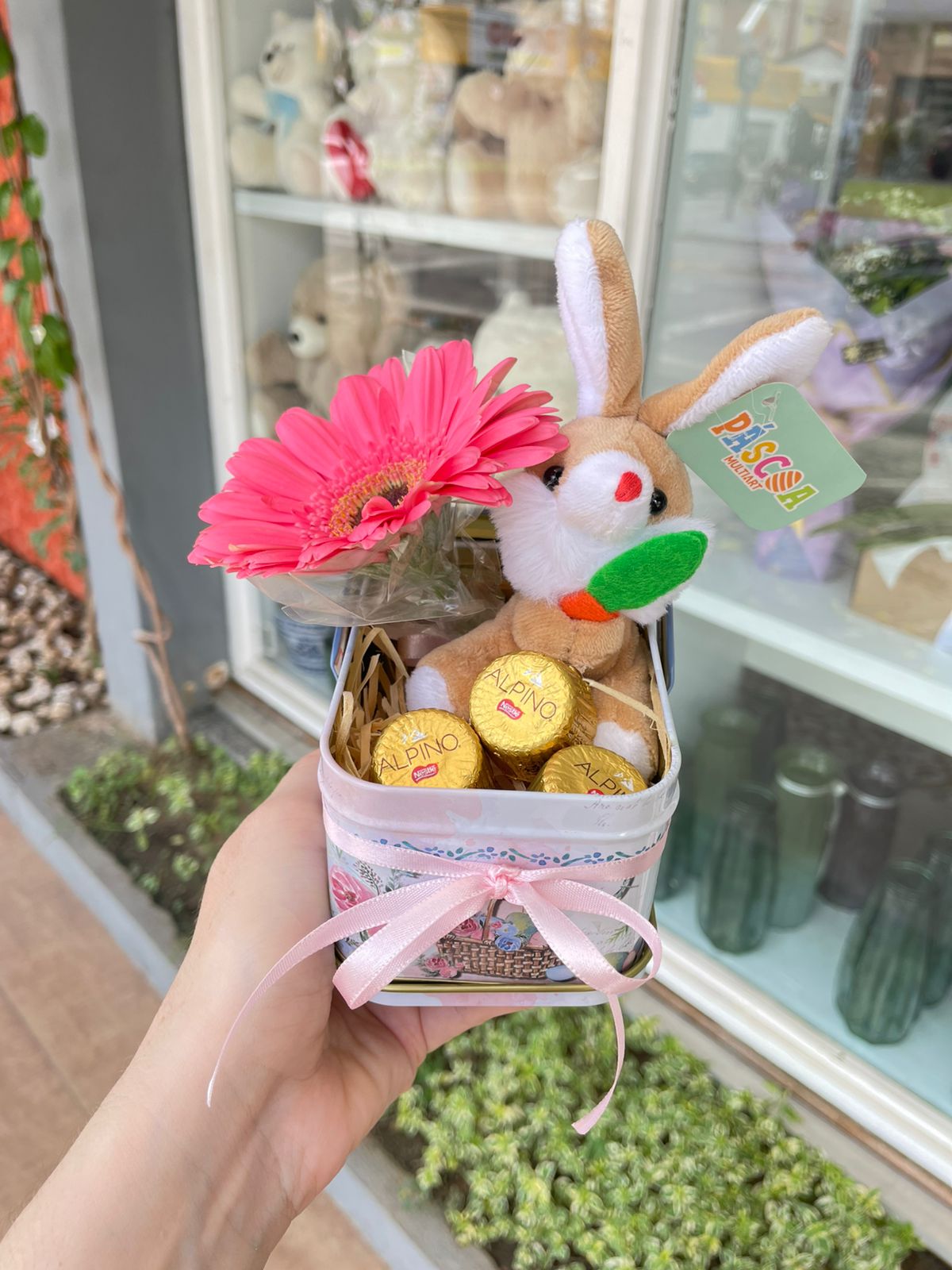 Mimo de  P�scoa com Gerbera