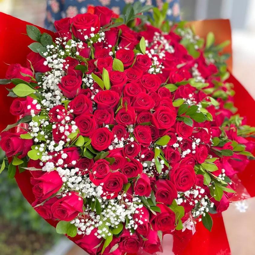 Super ramalhete com 100 rosas colombianas